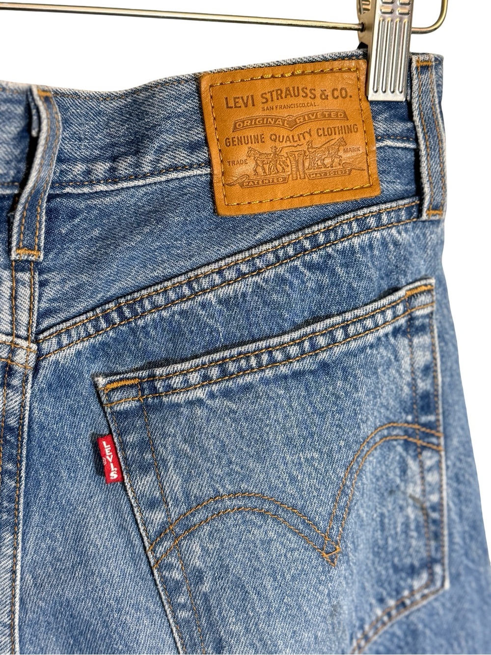 Levi's Distressed Wedgie Straight Denim Jeans - US26